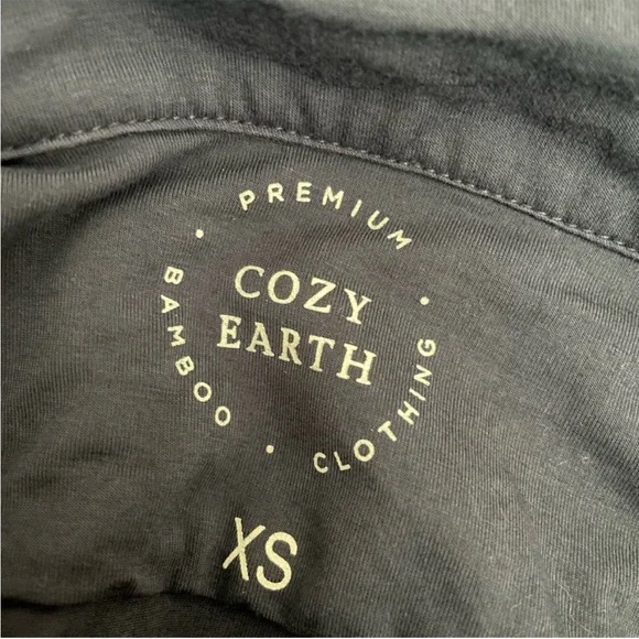 Cozy Earth Pajama Top & Pants Matching Two Piece Set in Navy XS - Picture 5 of 10